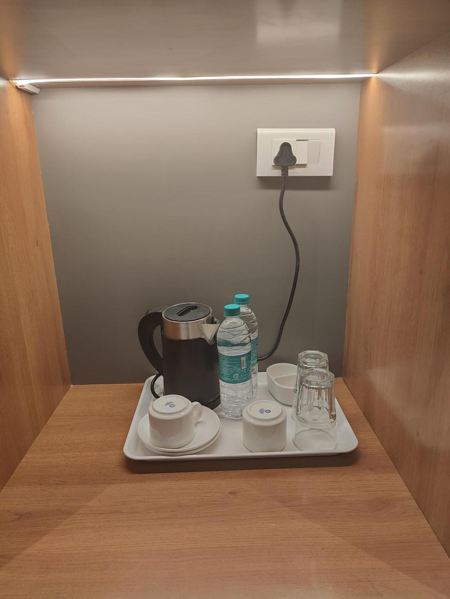Hotel La Premier Haidarábád Kültér fotó